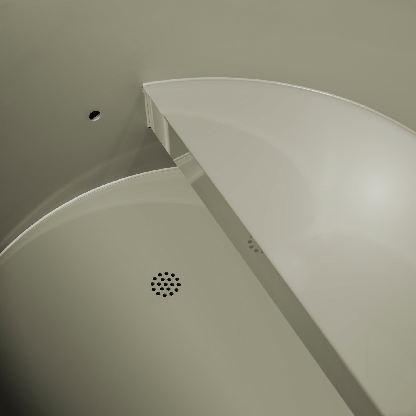 Dynamic Cold Therapy Cedar Barrel Spa