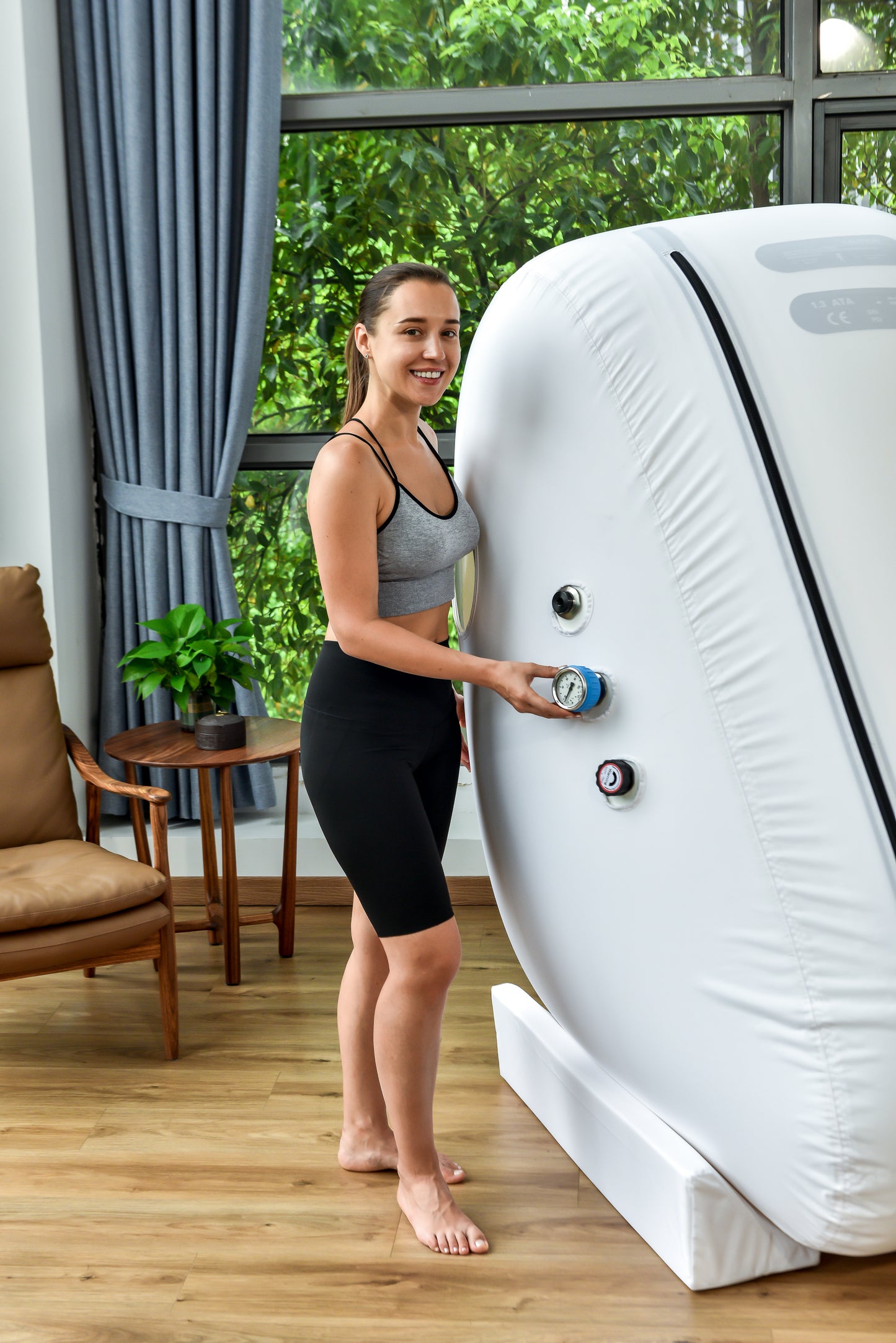 Soft Sitting Type Hyperbaric Chamber L1
