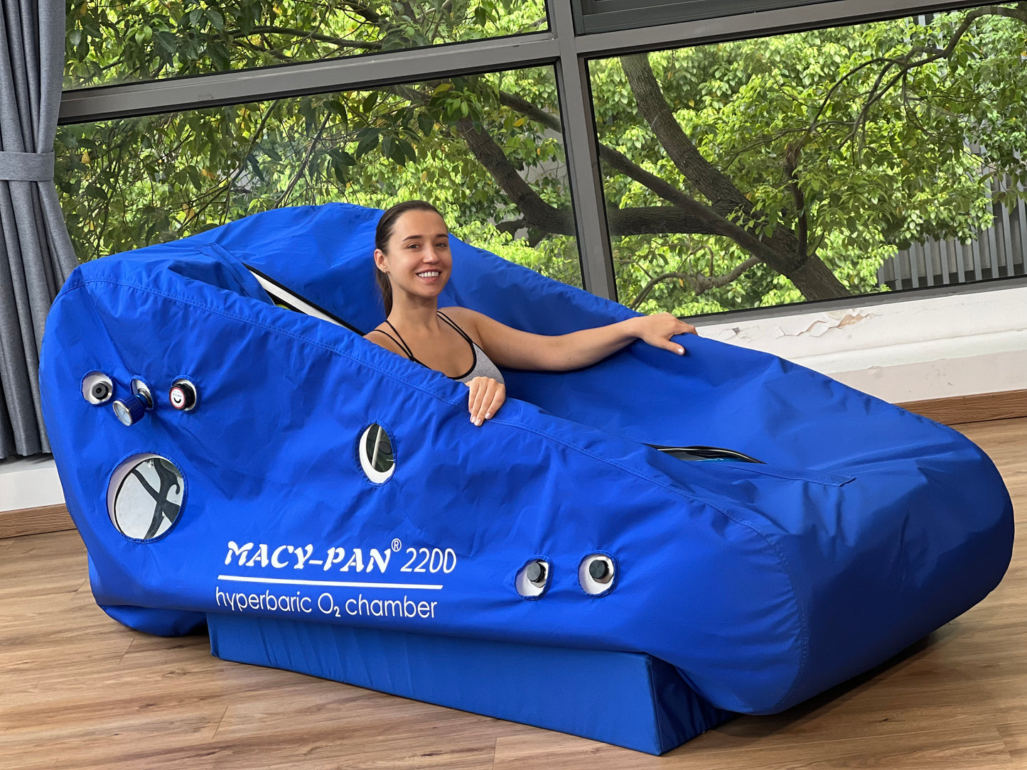 Soft Sitting Type Hyperbaric Chamber ST2200