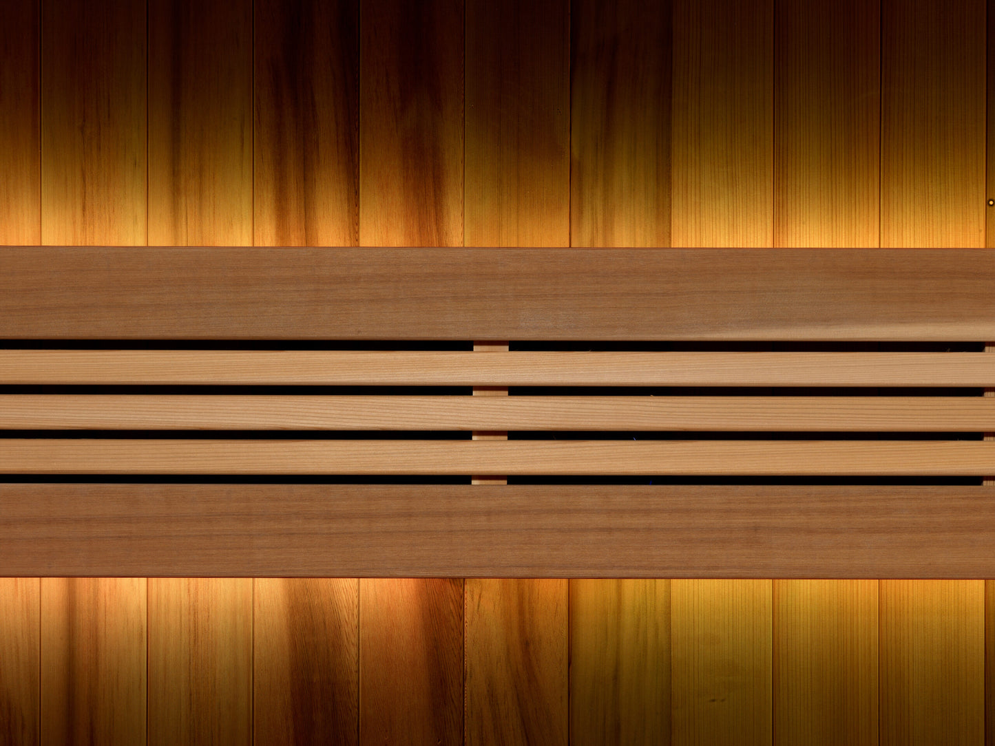 Golden Designs Sundsvall Edition 2-Person Traditional Sauna – Canadian Red Cedar Interior and Pacific Premium Clear Cedar Exterior